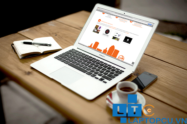 Laptop bussiness l&agrave; g&igrave;?