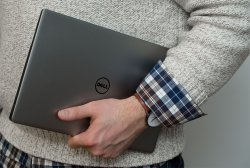 DELL XPS 13-9343 | Intel Core i7-5500 | Ram 8gb | SSD 256gb | Card: Intel HD Graphics  520