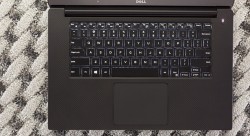 DELL XPS 15- 9550 |  Core i7 6700HQ |  Ram: 16GB |  Ổ cứng: SSD 512GB |  HDD 2TB