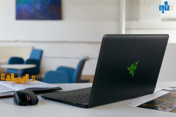 Razer Blade Stealth | Core I7-7500U | Ram: 16GB | Ổ cứng: SSD 256GB | Màn hình: QHD 2560x1440px