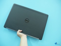 Dell Precision 7520 | Core i7-6820HQ  | Ram 16GB  | Ổ cứng SSD 128GB + HDD 1TB  | Card: NDIVIA Quadro m1200m + Intel HD Graphics 630