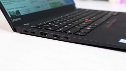 Lenovo ThinkPad X1 Carbon Gen5 |Core I5 6300 | Ram 8GB  | SSD 256 GB | intel HD Graphics | 14inch FHD