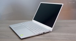 DELL INSPIRON 5590 | Intel Core i5-10210U | 8GB | SSD 256GB | nVidia Geforce MX250 2Gb | 15,6inch FHD