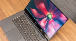 DELL XPS 15 7590 | Intel Core I7 9750H | Ram 8GB| NVIDIA GTX 1650 | SSD 256GB | 15,6inch FHD