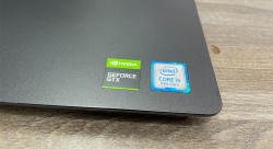 DELL Inspiron 7590 4K | Core i7-9750H | 8GB |Nvidia GTX 1650 | SSD 256GB| 15,6inch 4K