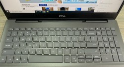 DELL Inspiron 7590 4K | Core i7-9750H | 8GB |Nvidia GTX 1650 | SSD 256GB| 15,6inch 4K