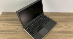 DELL PRECISION 7530 Core I7 - 8850H | RAM 32GB | SSD 512GB | NVIDIA QUADRO P3200 | 15.6 INCH FHD IPS