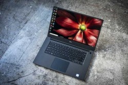 DELL XPS 15 9570 | Intel Core i9 8950HK | 8GB | SSD 256GB | NVIDIA GeForce GTX 1050Ti | 15,6inch 4K