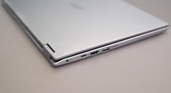 (New) Acer Spin 3 SE 2020 | Ryzen R3-3250U | RAM 4GB | SSD 128GB | VGA AMD Vega 3 | 14 inch HD cảm ứng