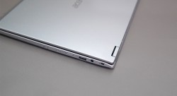 (New) Acer Spin 3 SE 2020 | Ryzen R3-3250U | RAM 4GB | SSD 128GB | VGA AMD Vega 3 | 14 inch HD cảm ứng