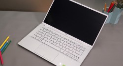 DELL INSPIRON 7490 | CORE I5 10510U | 16GB | Nvidia Geforce MX 250 | SSD 512GB | 14inch FHD