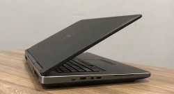 DELL Precision 7710 | Intel Core i7 6820HQ | 8GB | nVIDIA Quadro M4000M | SSD 256GB | 17,3inch FHD
