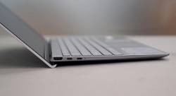 (NEW) DELL INSPIRON 13 5310 | Core i5 11320H | Ram 16GB | Intel UHD Graphics | SSD 512GB | 13.3inchFHD