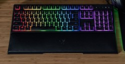 Bàn phím Razer Ornata Chroma 