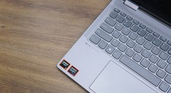LENOVO YOGA 7 - 14AHP9 | Ryzen 5-8640HS | Ram 8GB | SSD 512GB | AMD Radeon 760M | 14inch WUXGA